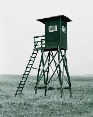 Hochsitz IV, Niederer Fläming/Brandenburg, 2002, Bertram Kober